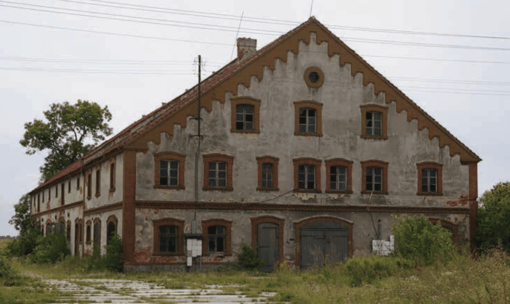 Historia Wsi Zabrodzie, Pałacu i Parku po 1945 roku